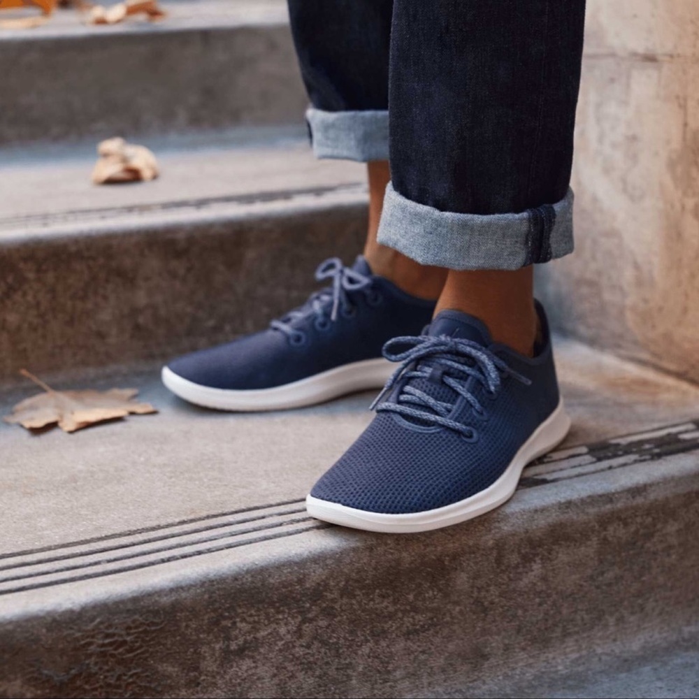 Allbirds Men’s Tree Runners Sneakers Kauri Marine Blue Size 11